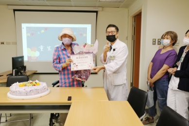 台中慈濟幹細胞移植成功 高齡骨髓瘤婦人慶重生