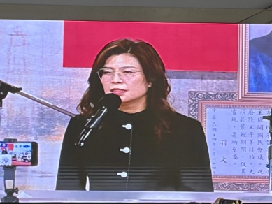 國民黨黨團發言油癌政府四月份就知道了