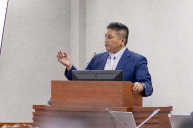 吳宗憲表示：卓院長一拖再拖