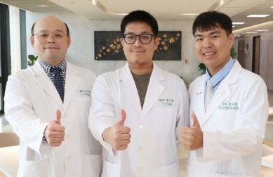 百萬分之一罕見全內臟轉位合併肺癌　仁愛長庚跨科團隊完成高難度微創手術