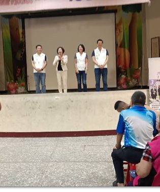 何欣純海線地區起手式烏大龍問政說明會擠滿聽講人潮也獲得滿堂掌聲
