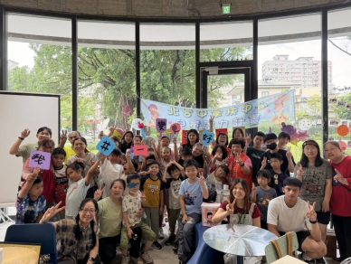 北台中家扶11戶家庭攜手「剖豬公」迎畢業見證兩年陪伴的成長力量