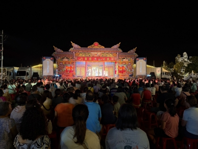台塑連16年力挺地方傳承歌仔戲文化　明華園開演吸近3千人擠爆全場
