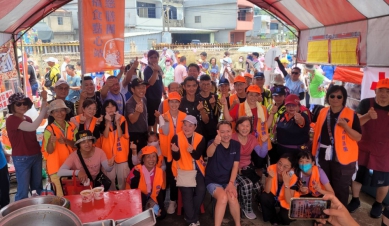 （影音）／山邊媽建廟動工盛會愛心義廚支援　雷慢兄弟會凌晨3點半北上送暖