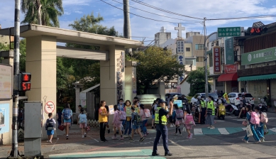 守護學童安全  豐原警分局開學日持續護童工作