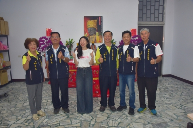 台南市第2選區市議員候選人王詩媛競選服務處中秋節溫馨成立