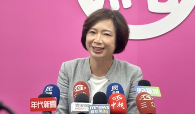民調差距1.9個百分點！民進黨台中市長候選人、立法委員何欣純：衝到最後一刻  週四起各區車掃拚支持