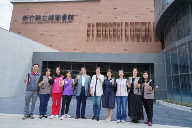 總圖公共藝術揭幕   新竹縣文化新地標矗立光明三路