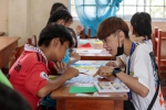 弘光志工隊挺進柬埔寨　為當地學童進行改造環境服務