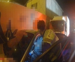 太平警取締汽車紅線違停  竟意外救男子性命