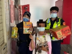 接棒愛心！烏日警結合宮廟送暖助弱勢戶