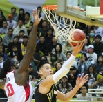 在鋼鐵人身上栽種大三元  林書豪帶領國王5連勝