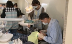 嘉義縣響應「320世界口腔健康日」　攜手牙醫師公會校園健檢巡迴