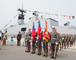 海軍敦睦艦隊新一代兵力軍艦抵台中港開放參觀  中市府贈加菜金感謝保家衛國