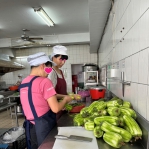 企業有愛  身心障礙者工作無礙  職場學習再適應計畫助輕度智障女半年認識逾百種食材