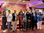 大甲各界慶祝母親節、潮港城裡表揚模母與孝子