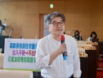高齡社會來臨   許多年長者住在老舊公寓中需要電梯協助    國民黨台中市議員李中認為政府對於公寓增設電梯的規範太嚴苛、補助也不夠   希望放寬法令並提高補助比例