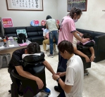 新竹市消防弟兄長期高壓執勤   視障按摩師幫忙紓壓   打火弟兄誇「太棒了！」