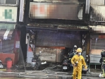台中太平牛肉麵店家大火濃煙竄出造成二死三重傷   市長盧秀燕親赴現場關心：提供家屬必要照顧、釐清起火原因