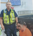 嚇呆了！開車上山散心半夜受困山區   太平警智助脫困