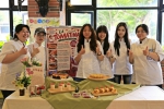 弘光科大「食光」成果展大放異彩！可可豆殼茶助小農增收益、番茄加打拋豬做蛋糕捲挑戰味蕾
