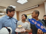 爸爸也值得被好好慶祝！童也恬12年不間斷送暖　雲林家扶255戶受惠