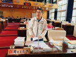 900跳蛙開學「恢復服務」卻越跳越少　民進黨台中市議會黨團總召周永鴻：豐原高中早上5班剩1班，學生怎麼搭？交通局：900跳蛙運能重新配置  學生通學需求不受影響