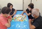 C據點長輩動腦玩桌遊10次  玩桌遊長輩的認知力竟提升